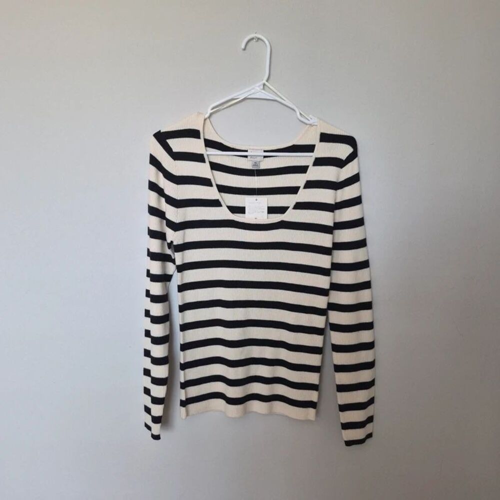 Womens Pullover Sweater